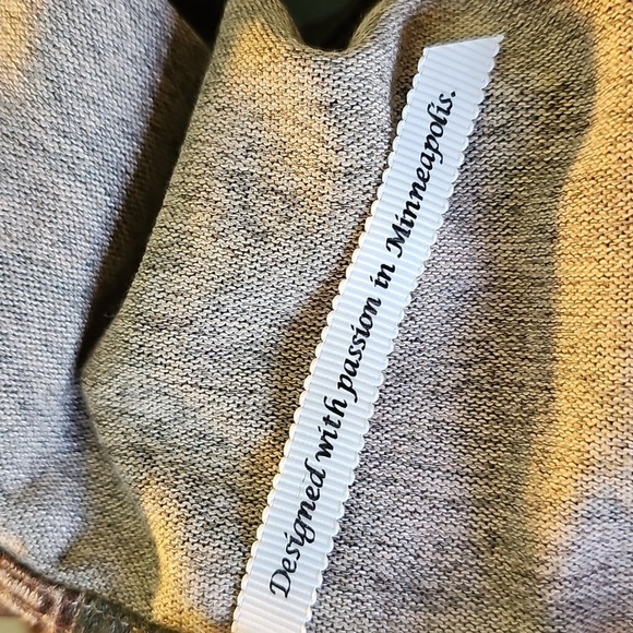 Leo & Nicole Pop Over Paisley Print Top. 3/4 Sleevec. Size 3X. - Picture 7 of 9